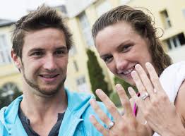 A szakember shane tusup után vette át a háromszoros olimpiai bajnok felkészítését, előtte svájcban dolgozott, de hosszú hívására hazajött. Index Sport Hosszu Katinka Es Shane Tusup Kezdetektol A Szakitasig