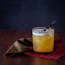 Instagram Photo By Andrew Barrow Jul 24 2016 At 3 28pm Utc Amaretto Sour Bitters Cocktail Recipes Bitters Recipe
