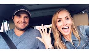 Ancer is dating his longtime girlfriend, nicole since 2019. Pro Golfer Peter Uihlein Engaged To Longtime Girlfriend Chelsea Gates