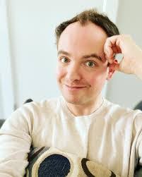 Traci Chambers's Instagram, Twitter & Facebook