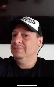 Jamie Valdez's Instagram, Twitter & Facebook