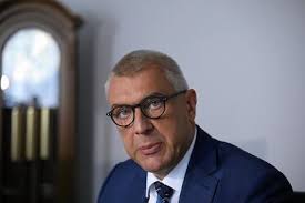 Prokuratura od dziesięciu lat ściga byłego opozycjonistę. Jest winien...  32,90 zł