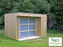 Abri de jardin, garage, carport. Cabane De Jardin Promo Veranda Et Abri Jardin