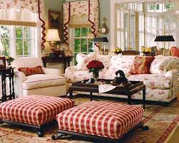 If your small living room is cramped, the last thing you want to do is hang out there. Youngmenheaven Living Room Small Living Room French Country Decor