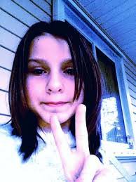 Amber Crosby's Instagram, Twitter & Facebook