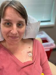 I received this beautiful gift a few weeks ago from the super talented  @artbyrachelstrickland. A hand painted Bible covered in lemons 💗 This is  such an incredibly special gift and the reminder