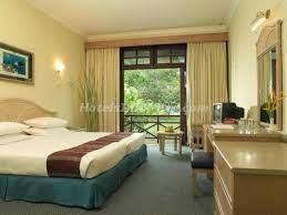 Then enjoy a meal at one of the resort's 3 restaurants. Federal Villa Beach Resort Langkawi