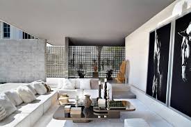It doesn't really influence the design of the room where you choose to put it but it definitely makes a statement. Bow Coffee Table No 1 Designer Furniture Architonic