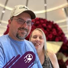 Dennis Gambrell's Instagram, Twitter & Facebook