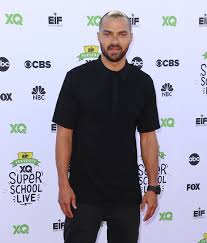 Jesse williams was born first of three children in chicago, illinois. Pin On Linen Tops