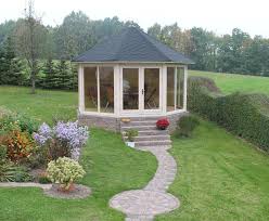 Gartenpavillon Aus Holz Kaufen Gartenlauben Vom Fachmann Garten Pavillon Gartengestaltung Eckgartenhaus