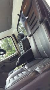 International 4700 Custom Dually Air Ride Captains Chairs Air Ride Trucks Car Seats