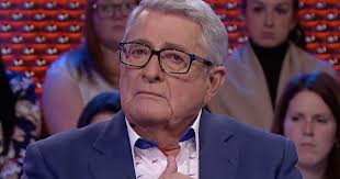Michel louvain a présenté hier à guichets fermés la première montréalaise de son spectacle la belle. Michel Louvain Fond En Larmes A La Television Nouvelles Monde De Stars