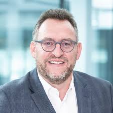 PwC Family office country teams: PwC