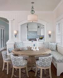 I Love The Matching Upholstered Chairs And The Window Seat Bench Goals Windowseat Decoraciones De Casa Decoracion De Comedor Hogar