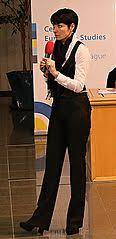 Lenka bradáčová jde zločincům tvrdě po krku, má za sebou řadu obtížných kauz. File Lenka Bradacova 2012 Jpg Wikimedia Commons