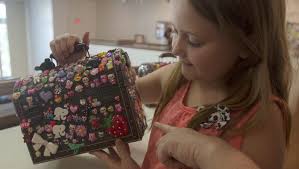 Sweetwater Center for the Arts displays children's expressions of grief