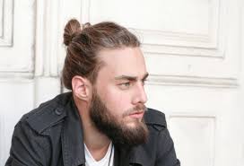 Lange haare beim mann finden wir heute in fast jeder berufsbranche, außer bei der bundeswehr sind lange haare tabu. Trendfrisuren Fur Manner 2020 Perfecthair Ch
