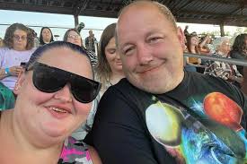 Michael Halterman's Instagram, Twitter & Facebook