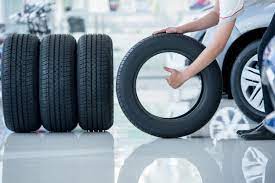 4 New Tires That Change Tires In The Auto Repair Service Center New Tyres Car Tires New Cars