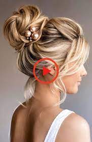 Cheveux De Mariee Coiffures De Mariage Mariage Coiffures Moitie Moitie Vers Le B Medium Length Hair Styles Wedding Hair Down Wedding Hairstyles For Long Hair