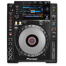 Most of the current popular albums cost $10.99 for mp3 and $19.79 for flac. Dj Decks Gear4music