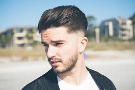 How to use coiffure in a sentence. Coiffure Homme Soins Capillaires Coupe Coloration Et Barbe