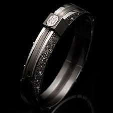 The cartier man owes everything to three brothers: Buffalo Grove Fine Men S Gold Bracelets Buy Gold Jewelry For Men At Burdeen S Jewelry Store In Buffalo Grove Sauro Dealer