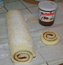Ma Recette De Gateau Roule Au Nutella Facile Je Papote Le Blog Roule Au Nutella Facile Gateau Roule Recette Gateau Roule Nutella