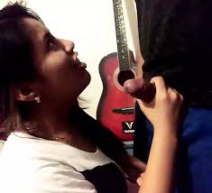 Student Dog Records Herself Sucking a Huge Cock Says that That Cock is Only  Hers and Dedicates the Video to Her Enemies | xHamster