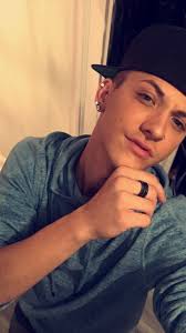 Jacob Holbrook (@JacobHolbrook22)