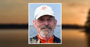 Paulette Metzger's Instagram, Twitter & Facebook