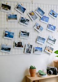 11 Diy Pour Faire Un Pele Mele Photos Diy Deco Meuble Deco Idee Deco