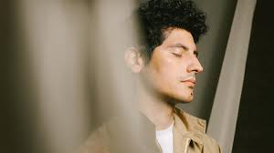 Benjamin Benne fightsTrump's anti-Mexican rhetoric with 'Alma'