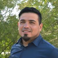 80+ perfiles de «Proaño»