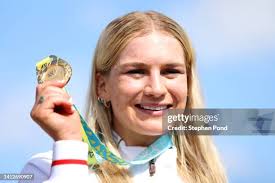 607 Richards Evie Photos & High Res Pictures