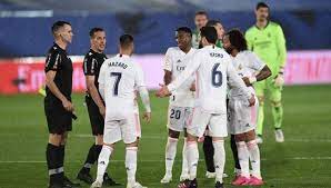 يلتقي فريقي ريال مدريد وقادش ضمن الجولة التاسعة والعشرين من بطولة الدوري الإسباني الدرجة الأولي، علي ملعب رامون دي كارانزا، وذلك في مواجهة هامة، ويأمل فيها الريال في تحقيق. 3dv Tgvbkp8cym