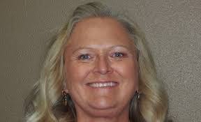 Gayle Carlson's Instagram, Twitter & Facebook