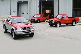 Lagi olah raga pagi lihat mobil jadul banget Tradition 20 Jahre Mitsubishi L 200 Mit Lust An Der Last Uber Stock Und Stein Magazin