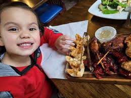 Great Food Spot in Worcester with Delicious Gyros