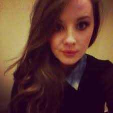 Áine Bennett (@AineEats)