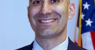 Mark Tashjian of Georgetown announces his candidacy for the 6th  Congressional District