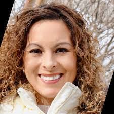 Crissy Nicholson's Instagram, Twitter & Facebook