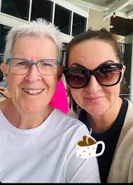 Good evening🥰 #motheranddaughter