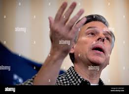 Guvernor hi-res stock photography and images