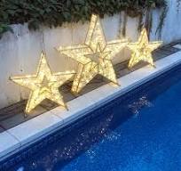 3D Standing Star Motif