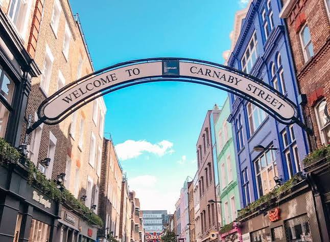 Carnaby St