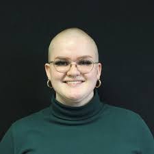 Sarah Mingo's Instagram, Twitter & Facebook