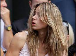 Step sister being extra nice to her step brother. French Open Final 1 Rafa Nadal Vs 7 Dominic Thiem Page 53 Talk Tennis