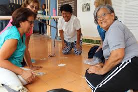 La palabra rayuela se deriva etimológicamente de la 8 papalote o barrilete. Aprendo Y Juego Con Mis Abuelitos Vicerrectoria De Accion Social